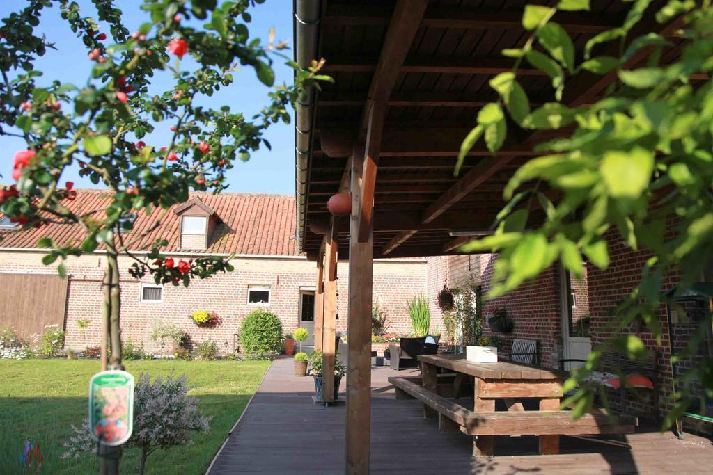 Chambres Du Marais Tilques Экстерьер фото